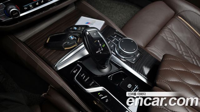 BMW 5 Series (G30) 530i M Sport Package 2021 — фото 9
