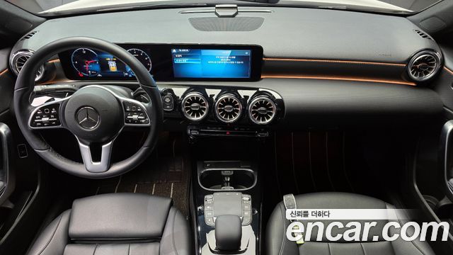 Mercedes-Benz A-Class (W177) A220 Sedan 2022 — фото 7