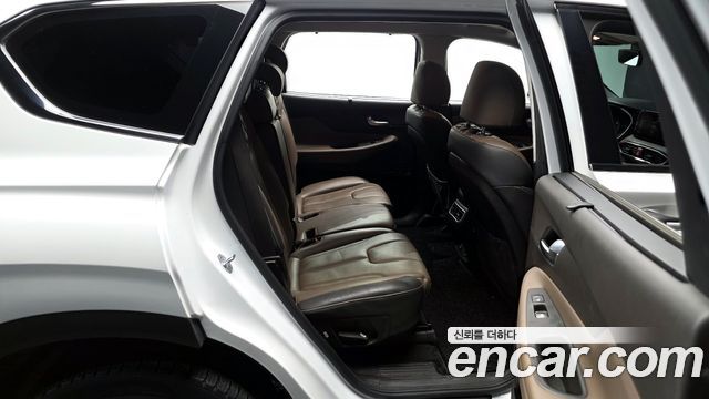 Hyundai Santa Fe HEV 1.6 4WD Prestige 2022 — фото 12