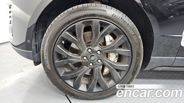 Land Rover Range Rover (IV) 4.4 SDV8 AB LWB DIESEL 2018 — фото 5
