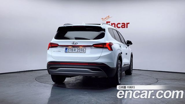 Hyundai Santa Fe HEV 1.6 2WD Prestige 2023 — фото 4