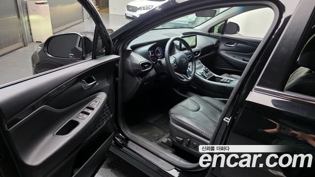Hyundai Santa Fe HEV 1.6 2WD Exclusive 2023 — фото 10