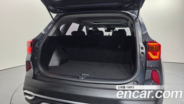 Kia Seltos Diesel 1.6 2WD Gravity 2022 — фото 23