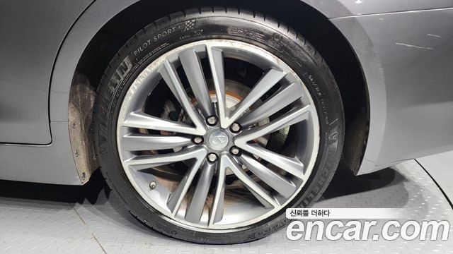 Infiniti Q50 2.2d Premium 2015 — фото 5