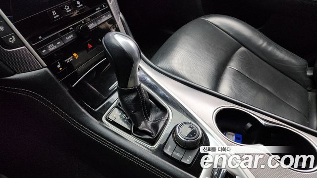 Infiniti Q50 2.2d Premium 2015 — фото 9