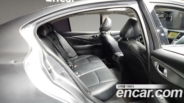 Infiniti Q50 2.2d Premium 2015 — фото 12