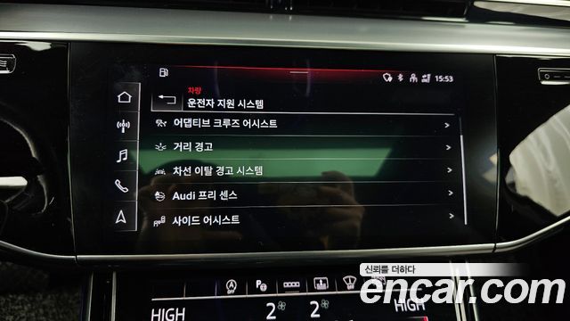 Audi A8 (D5) 55 TFSI Quattro LWB 2021 — фото 16