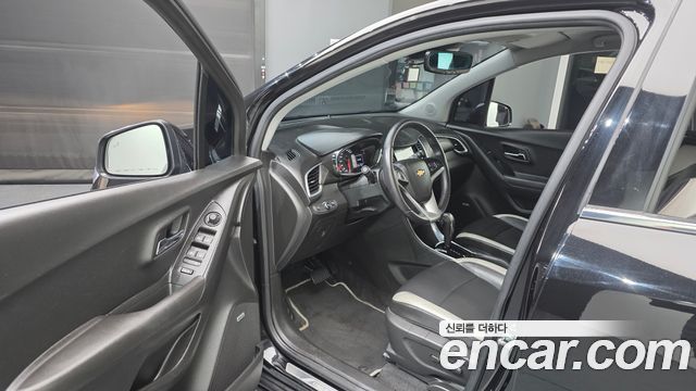 Chevrolet Trax 1.4 Perfact Black 2019 — фото 10