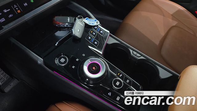 Kia Sportage (V) Diesel 2.0 2WD Signature 2023 — фото 9