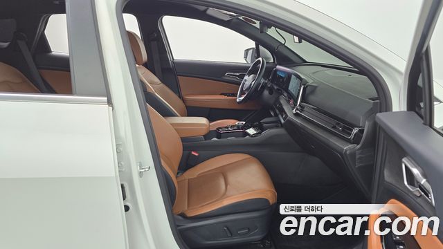 Kia Sportage (V) Diesel 2.0 2WD Signature 2023 — фото 11
