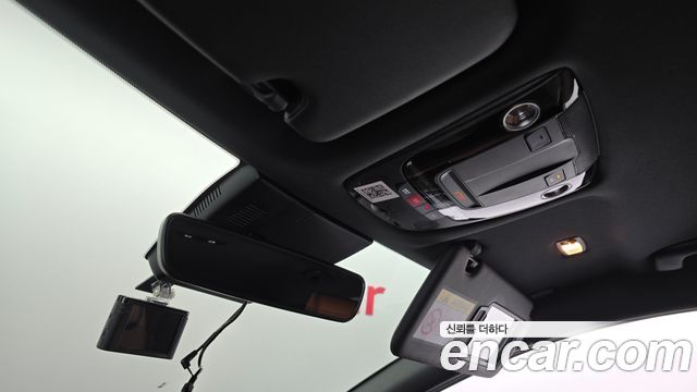 Kia Sportage (V) Diesel 2.0 2WD Signature 2023 — фото 17