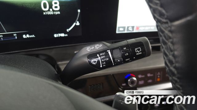 Kia Sportage (V) Diesel 2.0 2WD Signature 2023 — фото 18