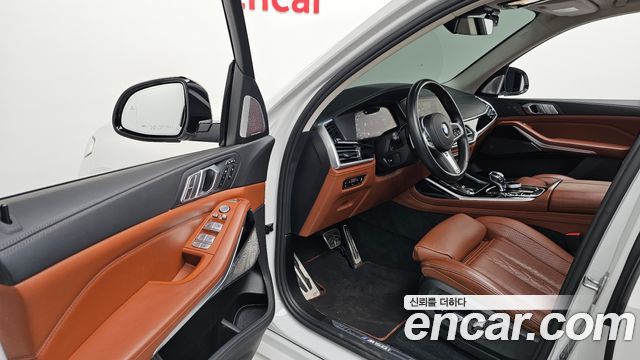BMW X7 (G07) M50i 6STR 2021 — фото 10