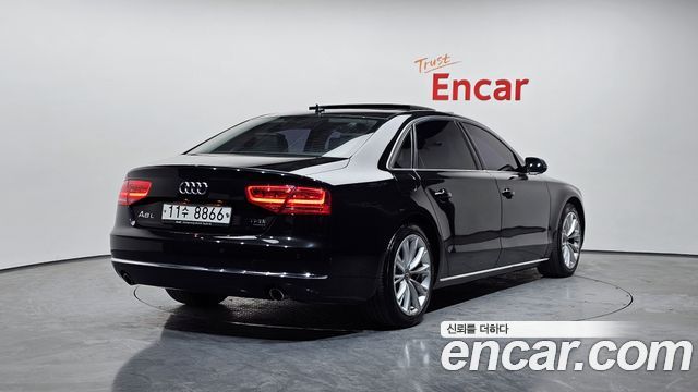 Audi A8 3.0 TFSI Quattro LWB D4 2011 — фото 2