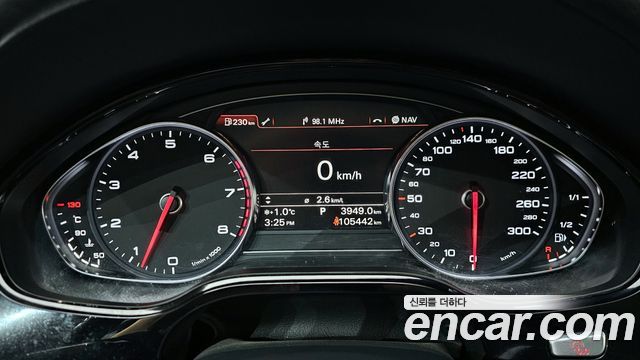 Audi A8 3.0 TFSI Quattro LWB D4 2011 — фото 8