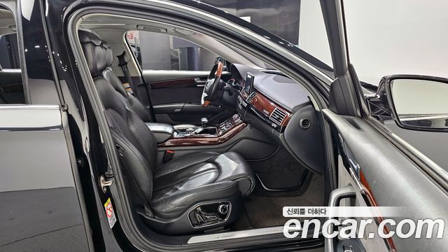 Audi A8 3.0 TFSI Quattro LWB D4 2011 — фото 10