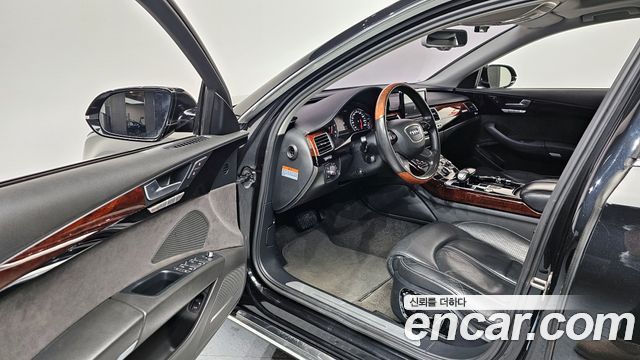 Audi A8 3.0 TFSI Quattro LWB D4 2011 — фото 11