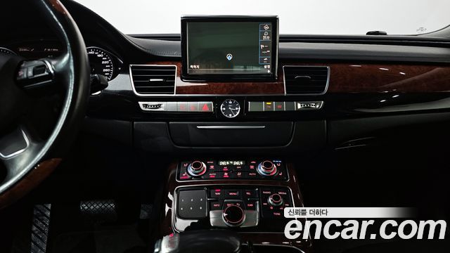 Audi A8 3.0 TFSI Quattro LWB D4 2011 — фото 14