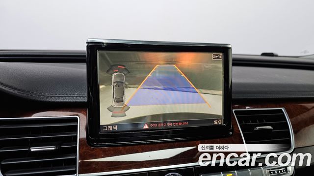 Audi A8 3.0 TFSI Quattro LWB D4 2011 — фото 15