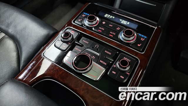 Audi A8 3.0 TFSI Quattro LWB D4 2011 — фото 18