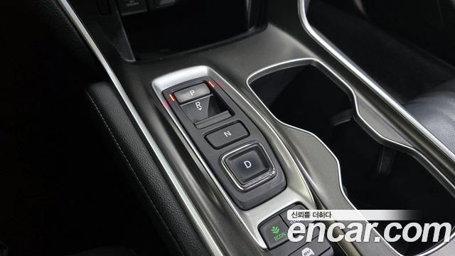 Honda Accord (X) 2.0 Hybrid Touring 2022 — фото 9