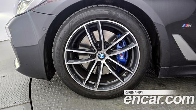 BMW 5 Series (G30) 520i M Sport 2022 — фото 5