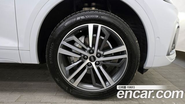 Audi Q5 (FY) 45 TFSI Quattro Premium 2021 — фото 5