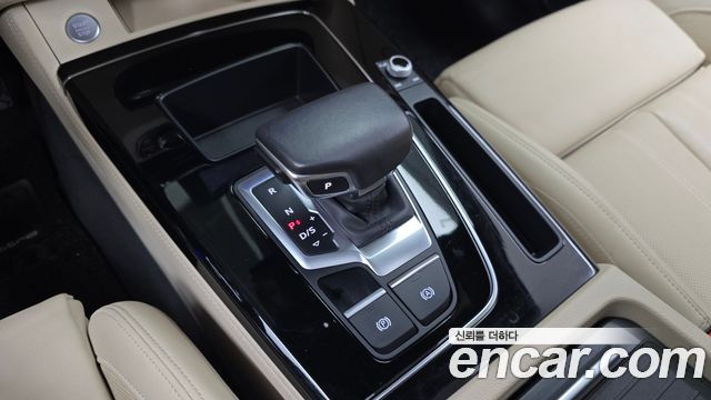 Audi Q5 (FY) 45 TFSI Quattro Premium 2021 — фото 9