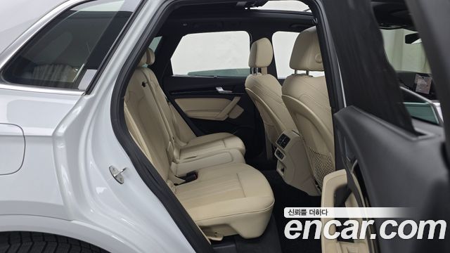 Audi Q5 (FY) 45 TFSI Quattro Premium 2021 — фото 16