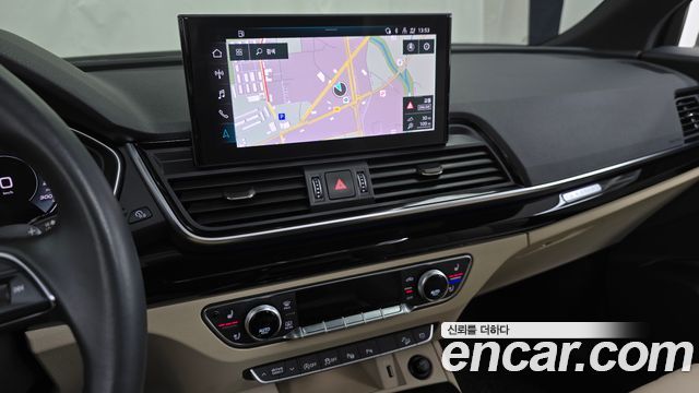 Audi Q5 (FY) 45 TFSI Quattro Premium 2021 — фото 18