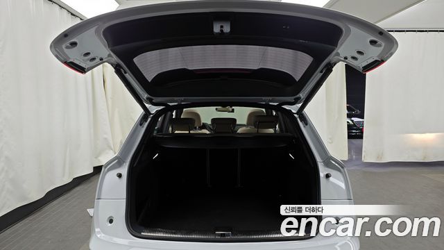 Audi Q5 (FY) 45 TFSI Quattro Premium 2021 — фото 24