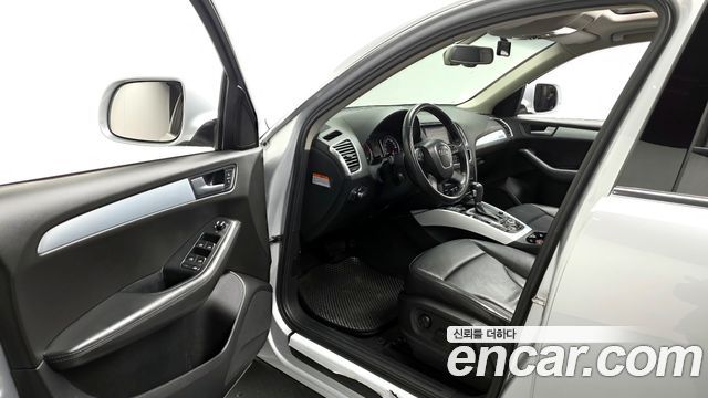 Audi Q5 2.0 TDI Quattro 8R 2012 — фото 10