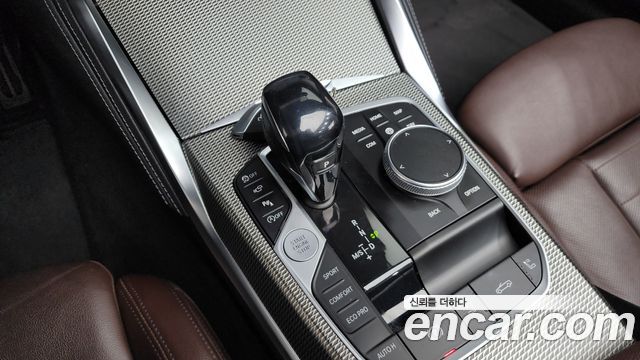 BMW 4 Series (G22) 420i M Sport Convertible 2021 — фото 9