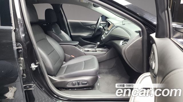 Chevrolet Malibu 2.0 Turbo LT Special 2019 — фото 11
