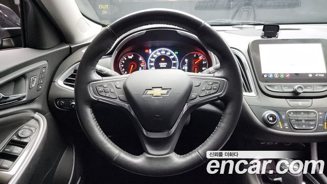 Chevrolet Malibu 2.0 Turbo LT Special 2019 — фото 13