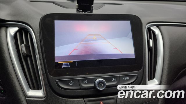 Chevrolet Malibu 2.0 Turbo LT Special 2019 — фото 15
