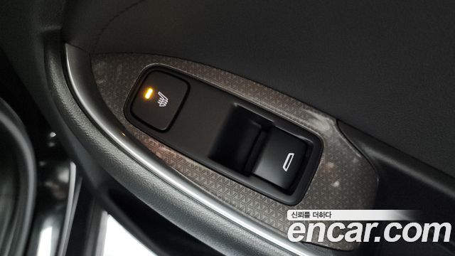Chevrolet Malibu 2.0 Turbo LT Special 2019 — фото 19