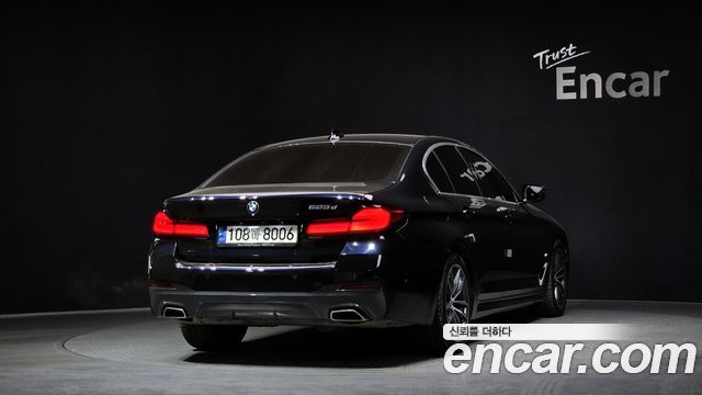 BMW 5 Series (G30) 523d M Sport 2021 — фото 2