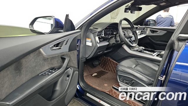 Audi Q8 (4M) 45 TDI Quattro Premium 2021 — фото 10