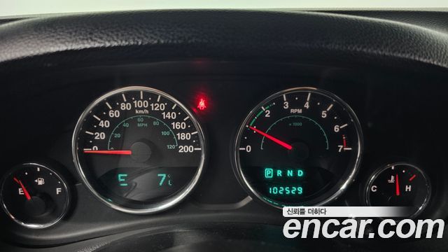 Jeep Wrangler (JK) 3.6 Sport 2Door 2013 — фото 8