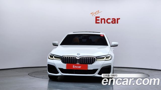 BMW 5 Series (G30) 520i M Sport 2022 — фото 3