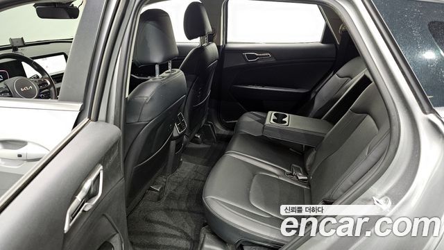 Kia Sportage (V) Diesel 2.0 2WD Prestige 2022 — фото 11