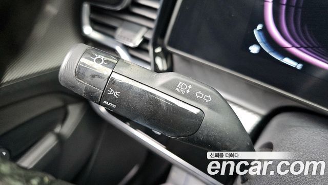 Kia Sportage (V) Diesel 2.0 2WD Prestige 2022 — фото 16