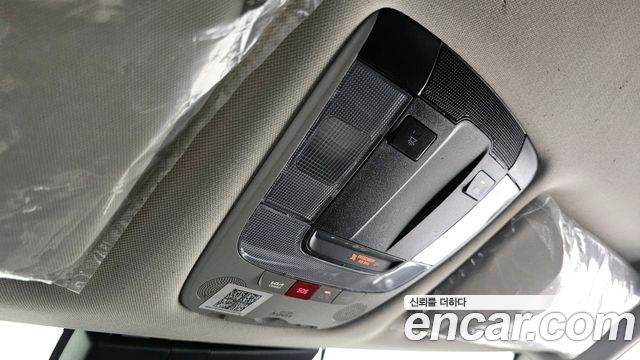 Kia Sportage (V) Diesel 2.0 2WD Prestige 2022 — фото 19