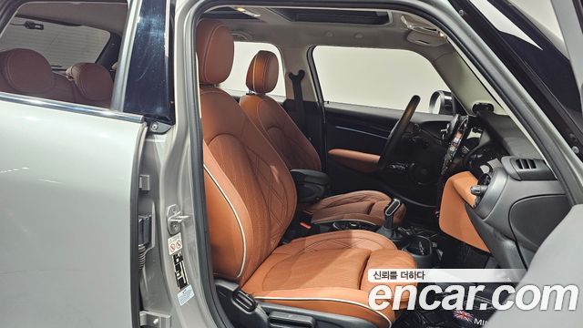 MINI Cooper S 5Door Classic Third Generation 2024 — фото 10