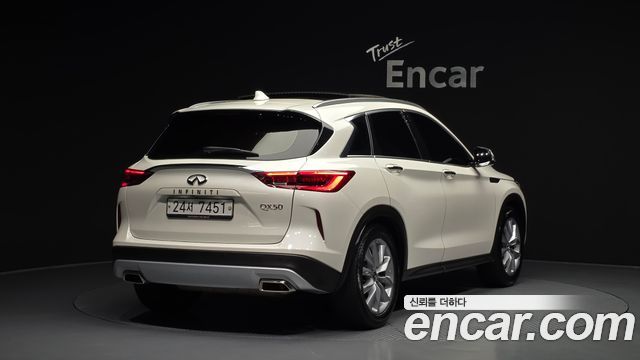 Infiniti QX50 (P71A) 2.0 Essential 2019 — фото 2