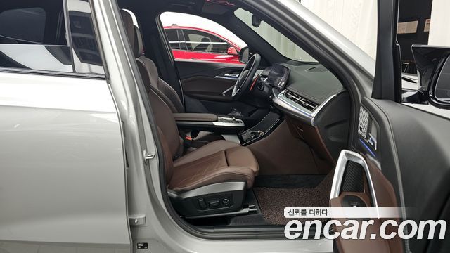 BMW X1 (U11) M35i xDrive 2025 — фото 11