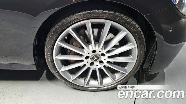 Mercedes-Benz E-Class (W213) E350 4MATIC AMG Line 2022 — фото 5