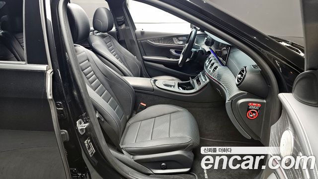Mercedes-Benz E-Class (W213) E350 4MATIC AMG Line 2022 — фото 10