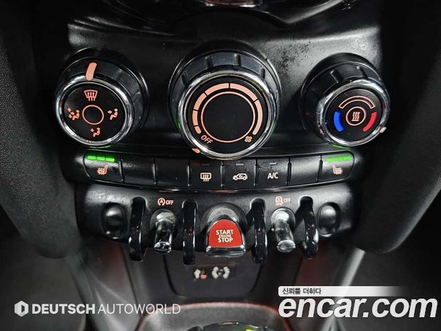 MINI Cooper D 5Door Standard 3rd 2015 — фото 21